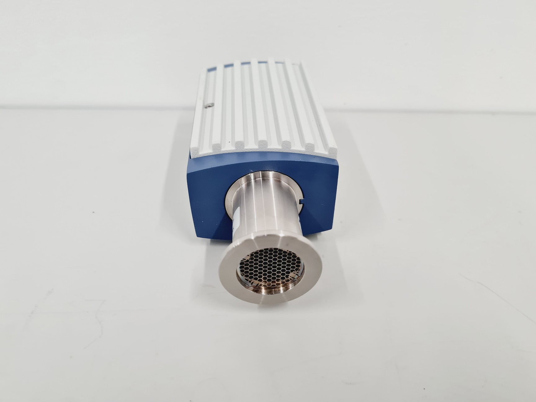 Image of 2 x Inficon BPG400 Full Range Gauge Cryo with 5 × Inficon BPG400 sensors