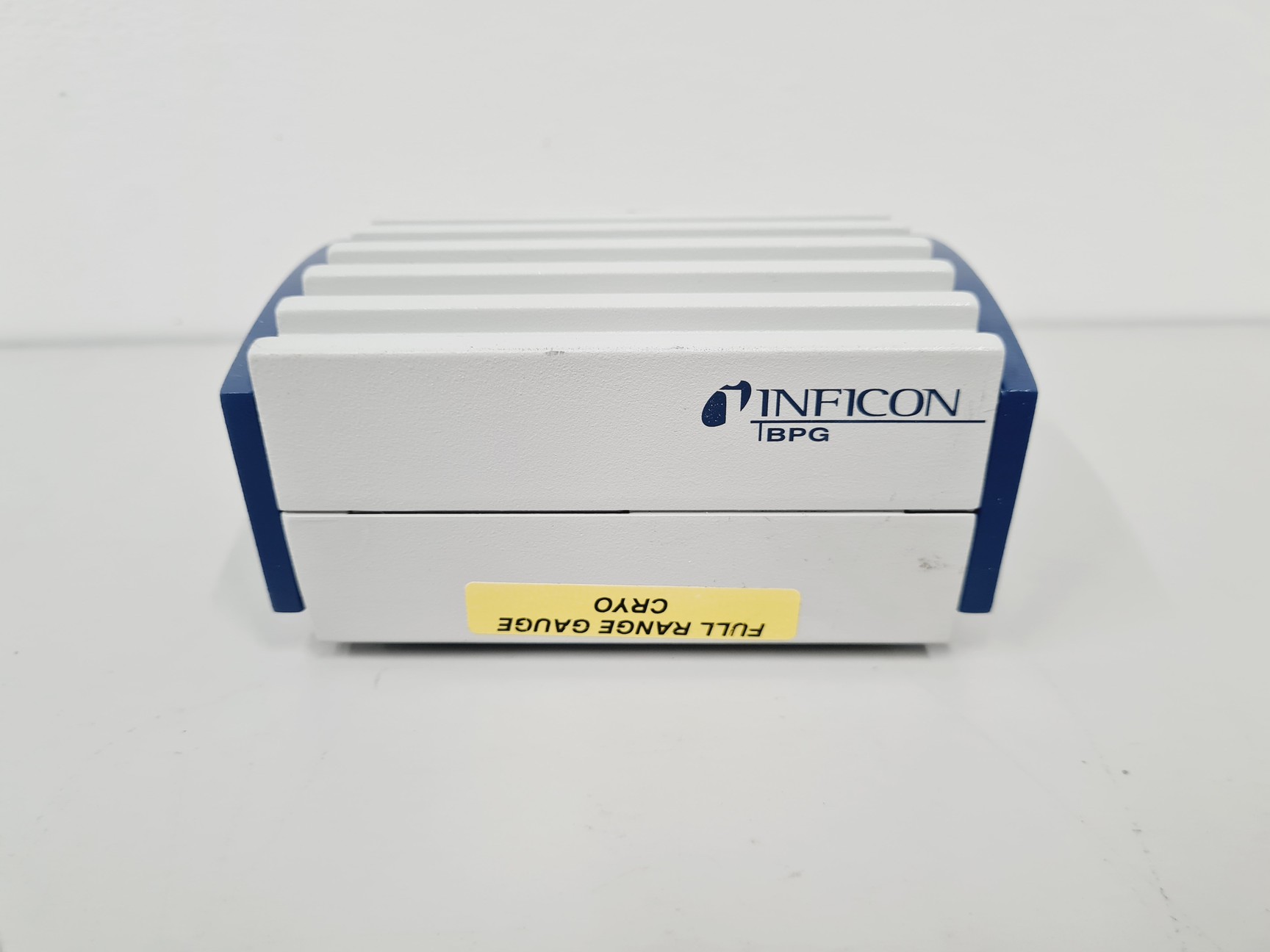 Image of 2 x Inficon BPG400 Full Range Gauge Cryo with 5 × Inficon BPG400 sensors