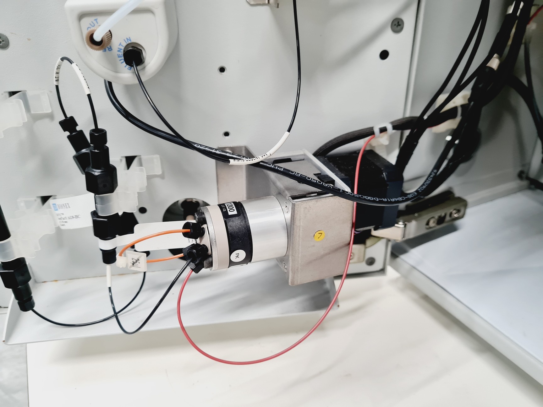 Image of Dionex DX-120 Ion Chromatograph 