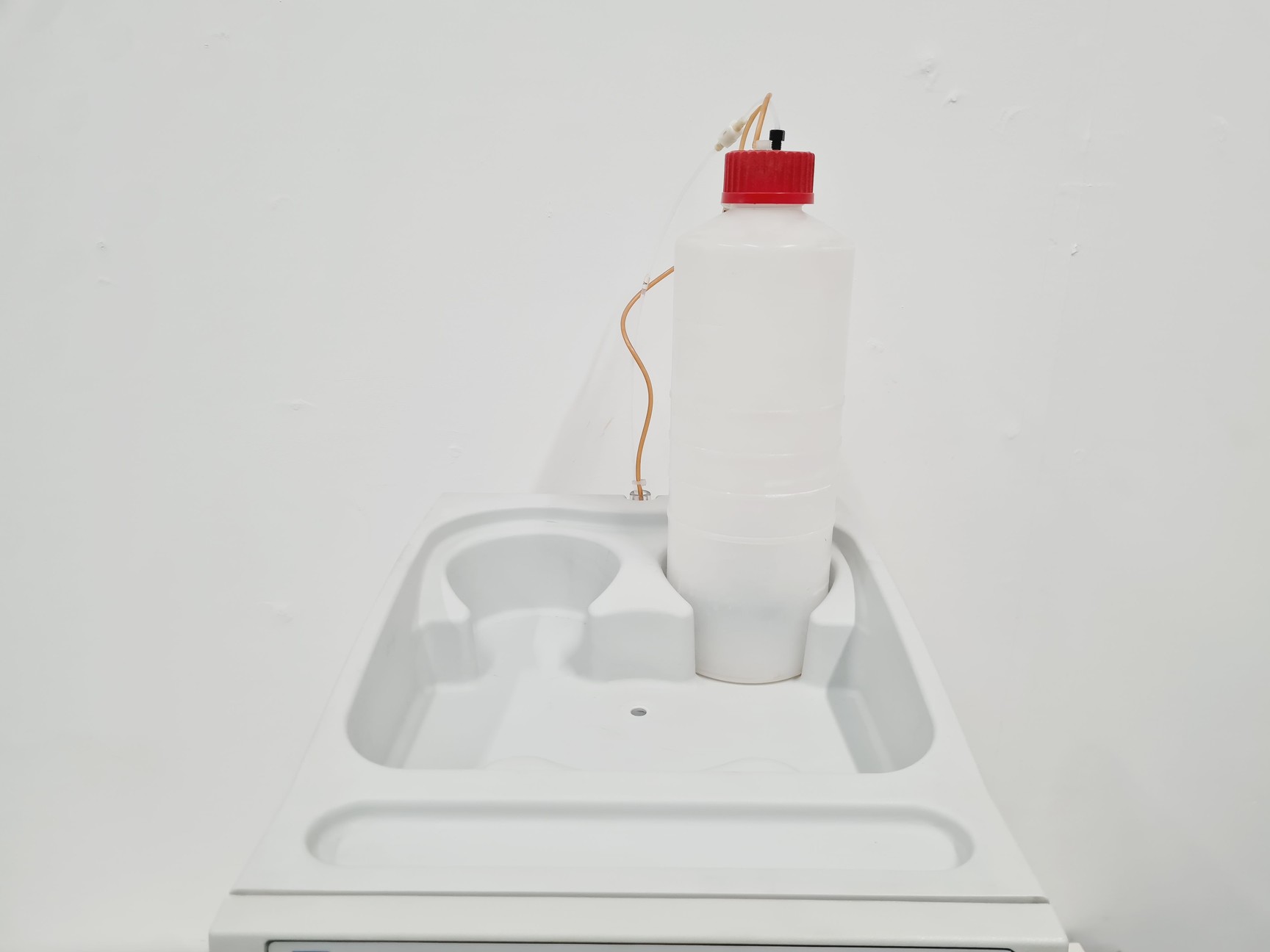 Image of Dionex DX-120 Ion Chromatograph 