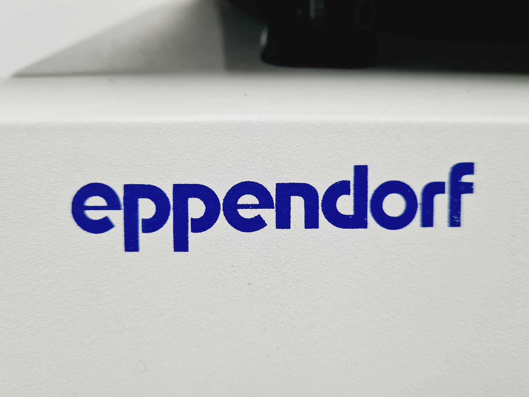 Image of Eppendorf Centrifuge 5810 R