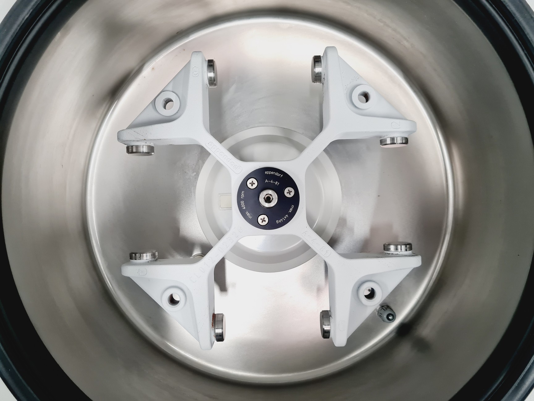 Image of Eppendorf Centrifuge 5810 R