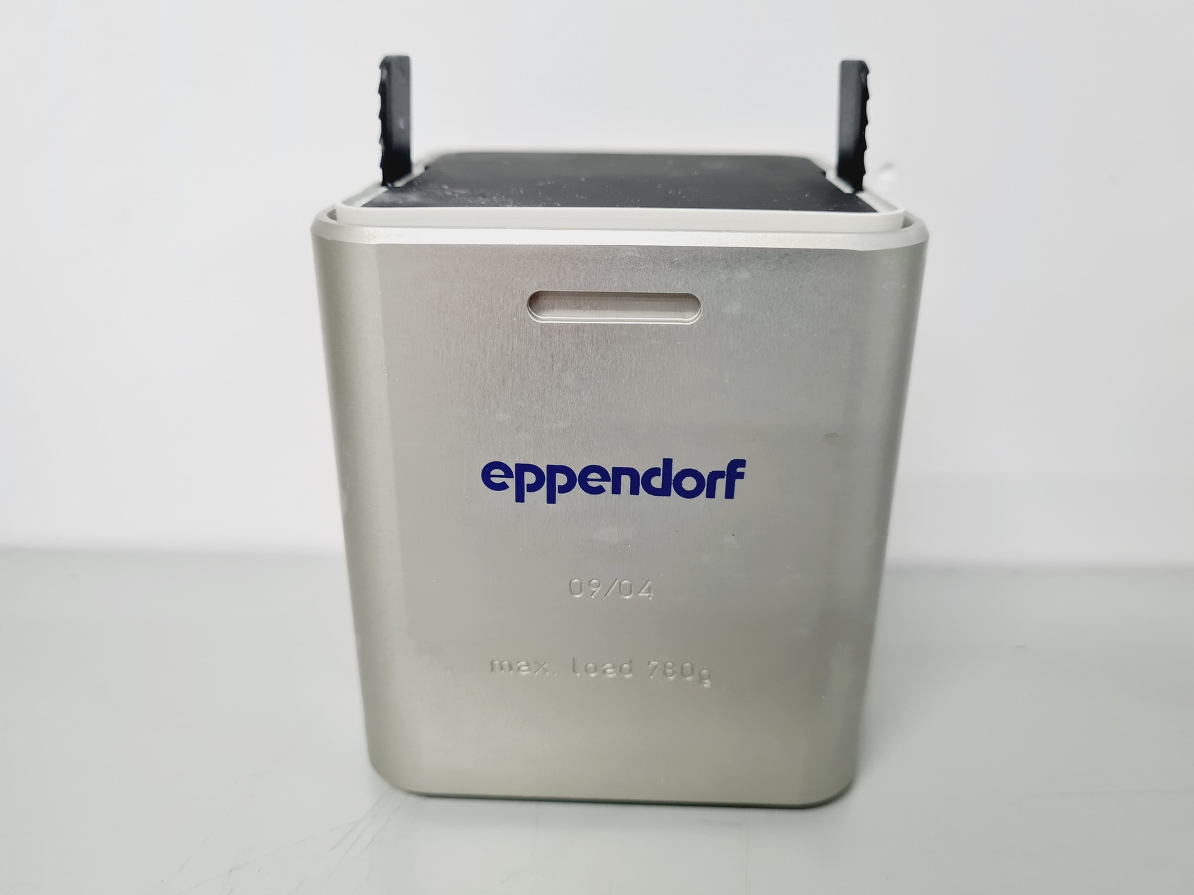 Image of Eppendorf Centrifuge 5810 R