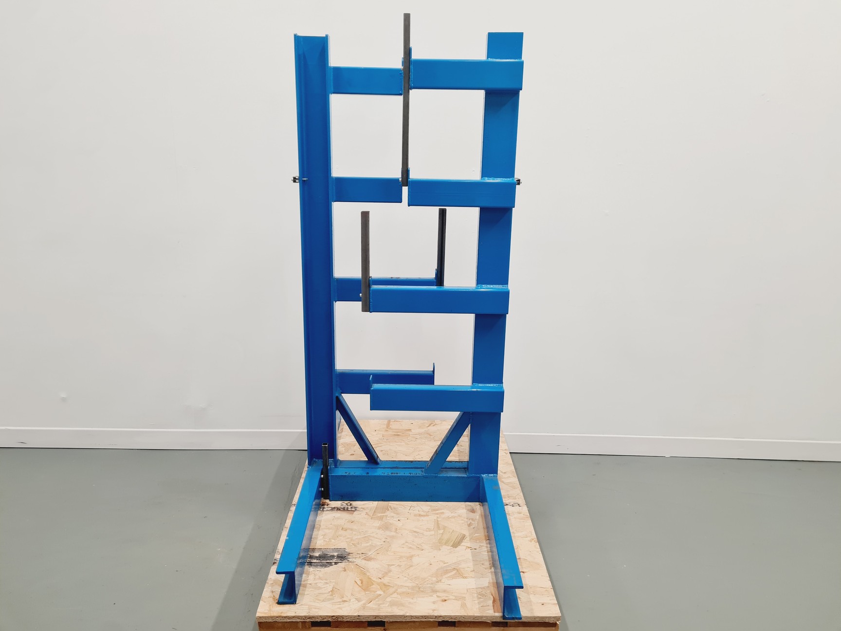 Image of Two-Piece Heavy Duty Metal Bar Stock Rack