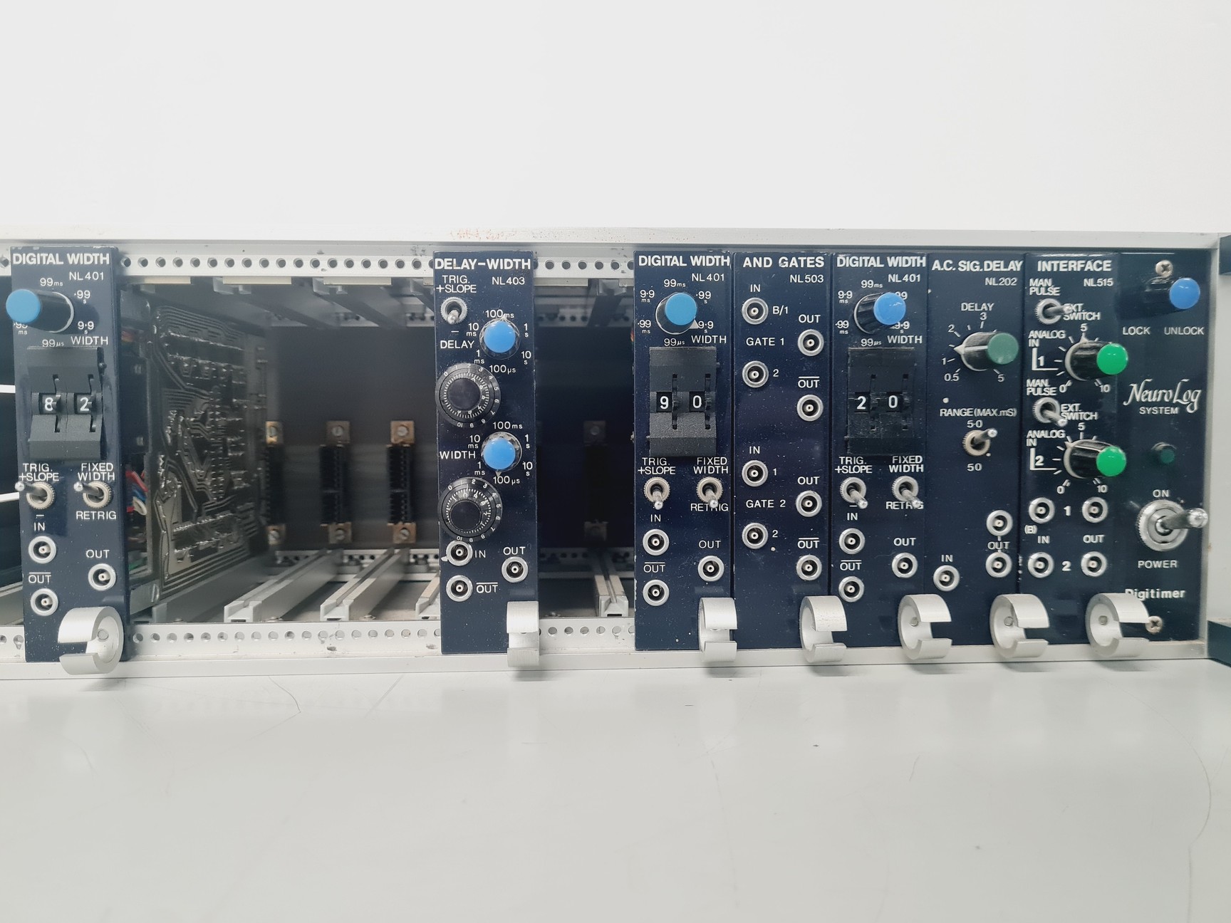 Image of Digitimer Neurolog System NL900 w/7 Modules Lab