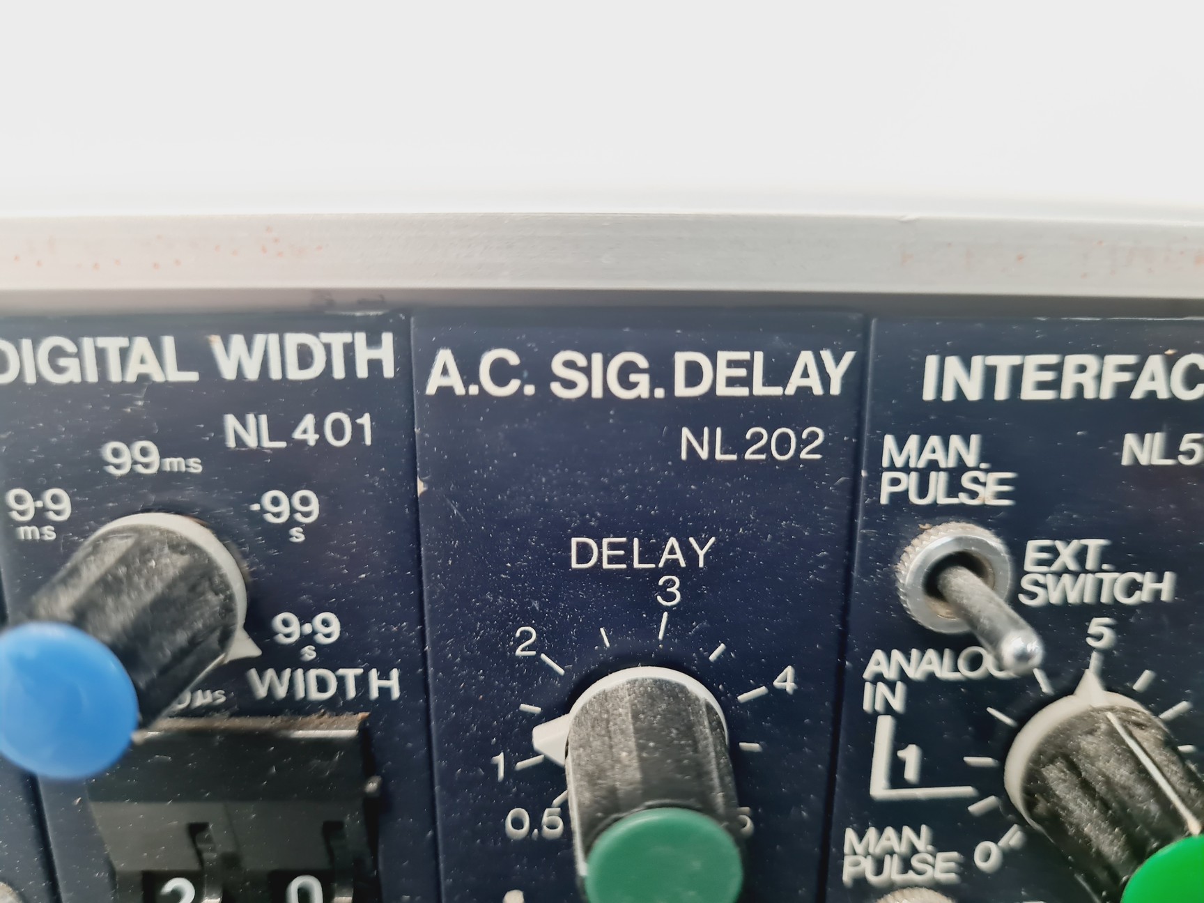 Digitimer Neurolog System NL900 w/ 7 Modules - Spares/Repair Lab