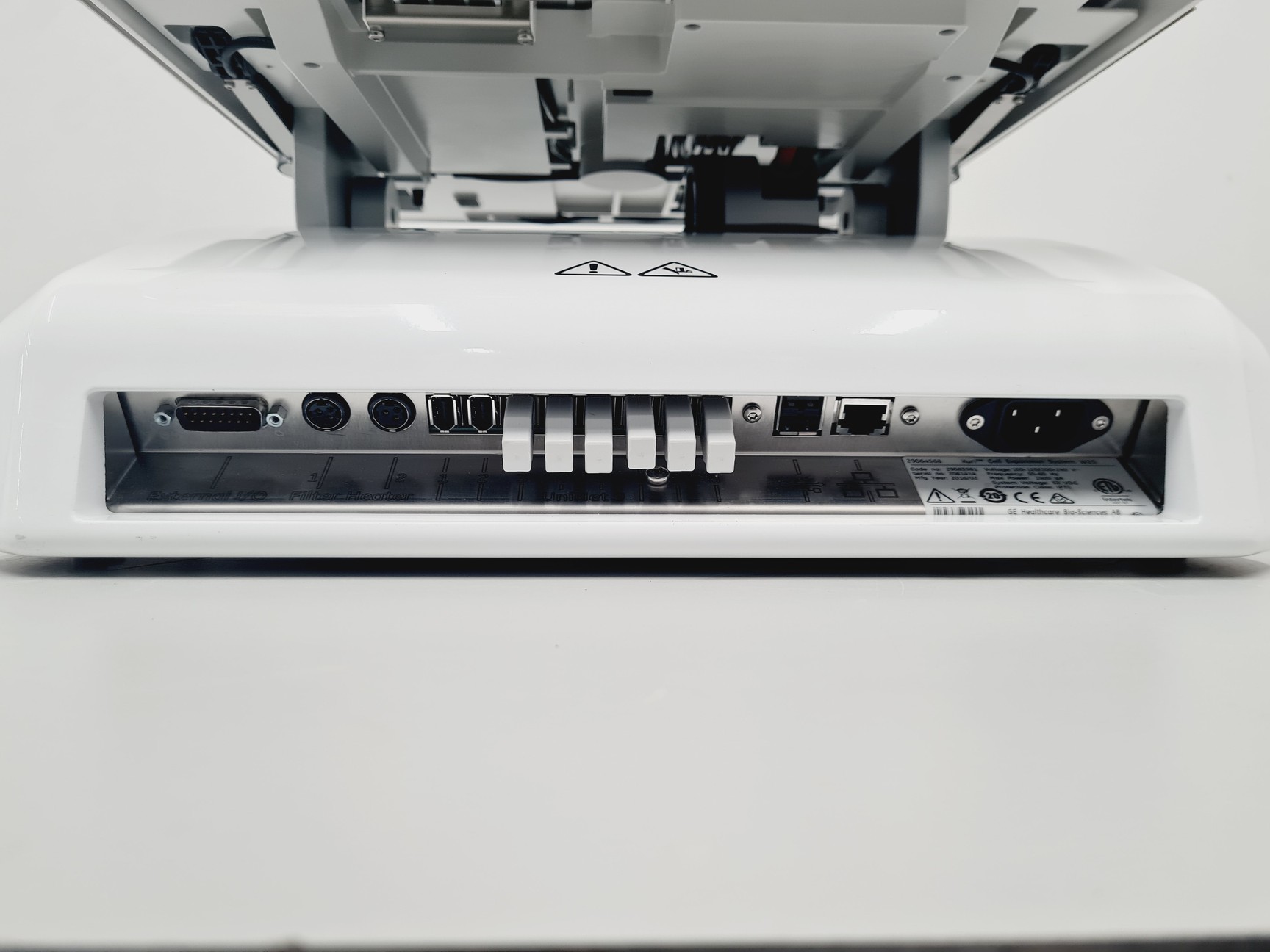 Image of GE Xuri Cell Expansion System W25 with W25 Pump & W25 CBCU