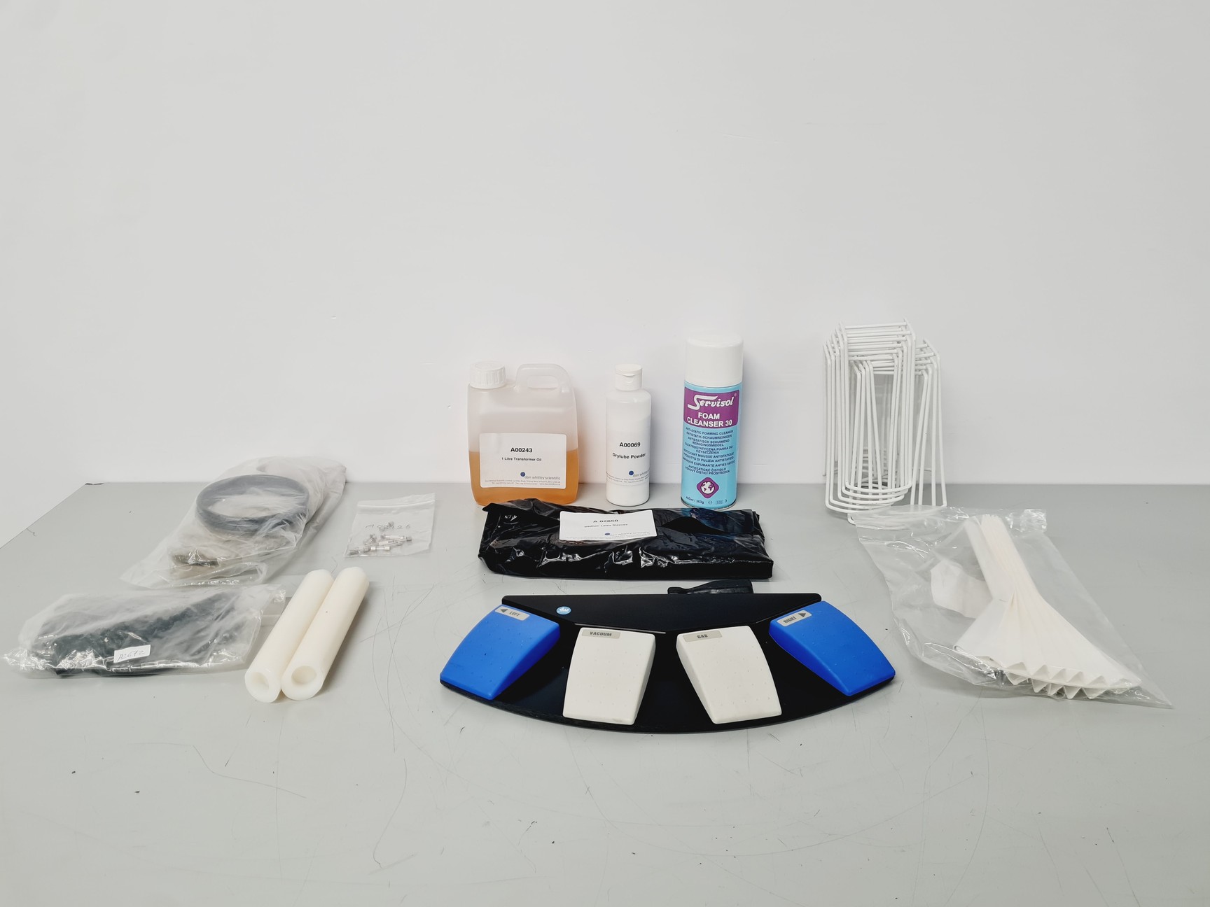 Image of DW Scientific MACS-VA500 Microaerophilic Workstation