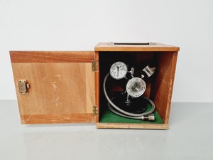 Thumbnail image of Critical Point Dryer