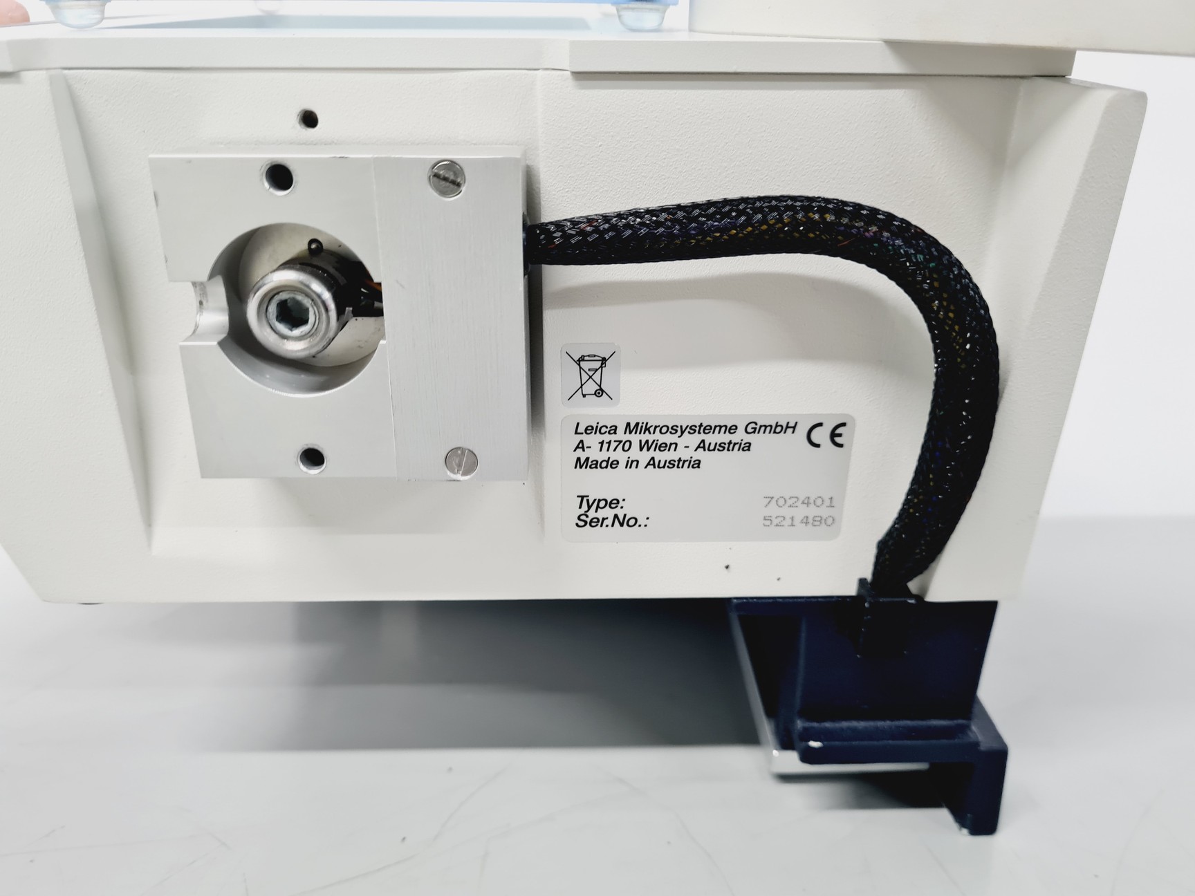 Image of Leica EM-FCS Cryosectioning kit