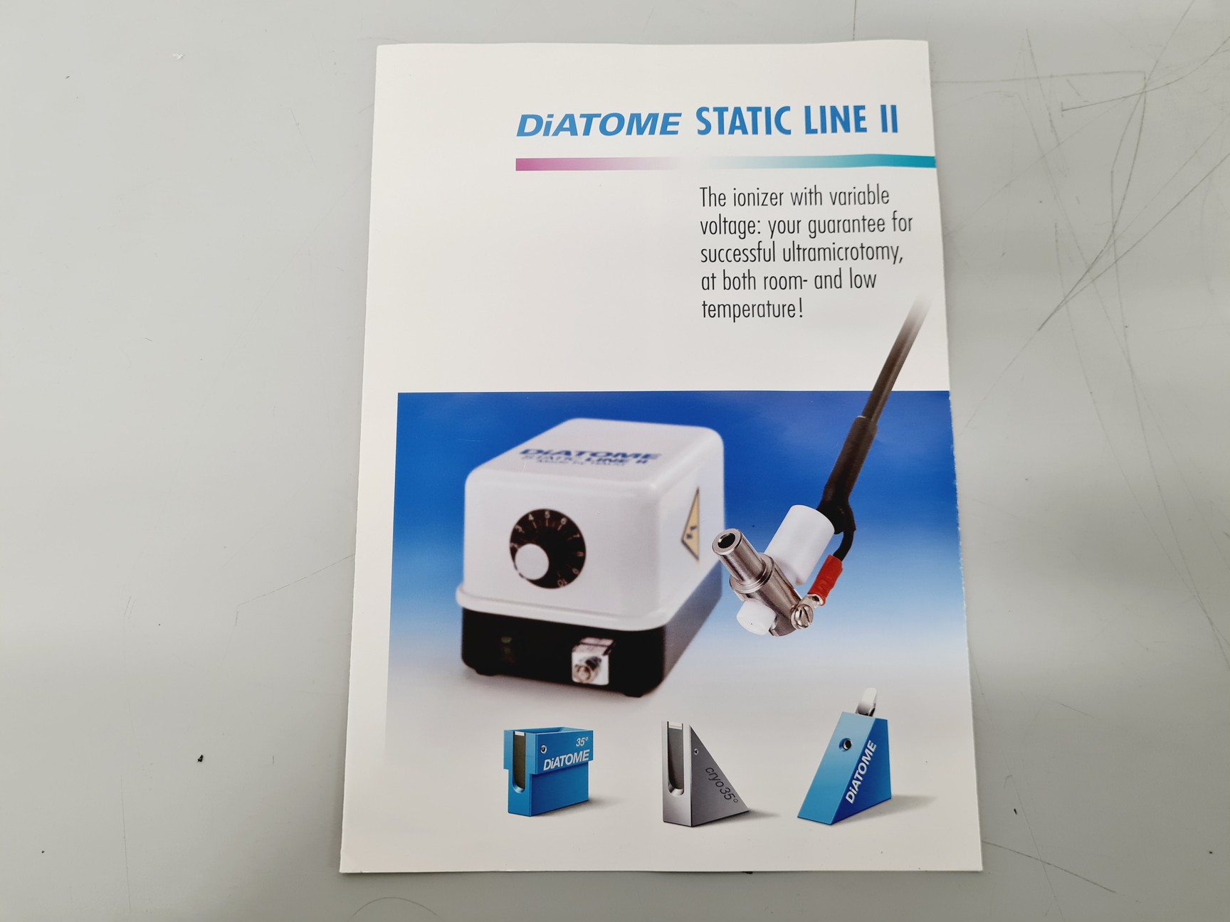 Image of Leica EM-FCS Cryosectioning kit