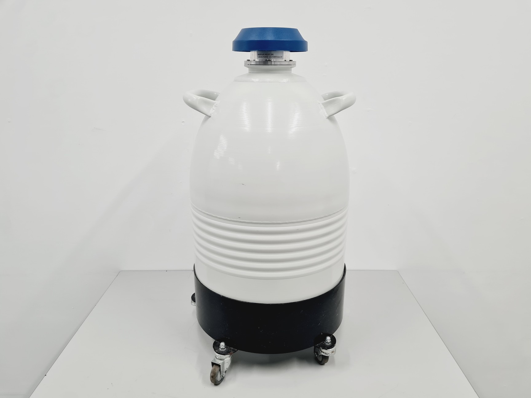 Image of Leica EM-FCS Cryosectioning kit