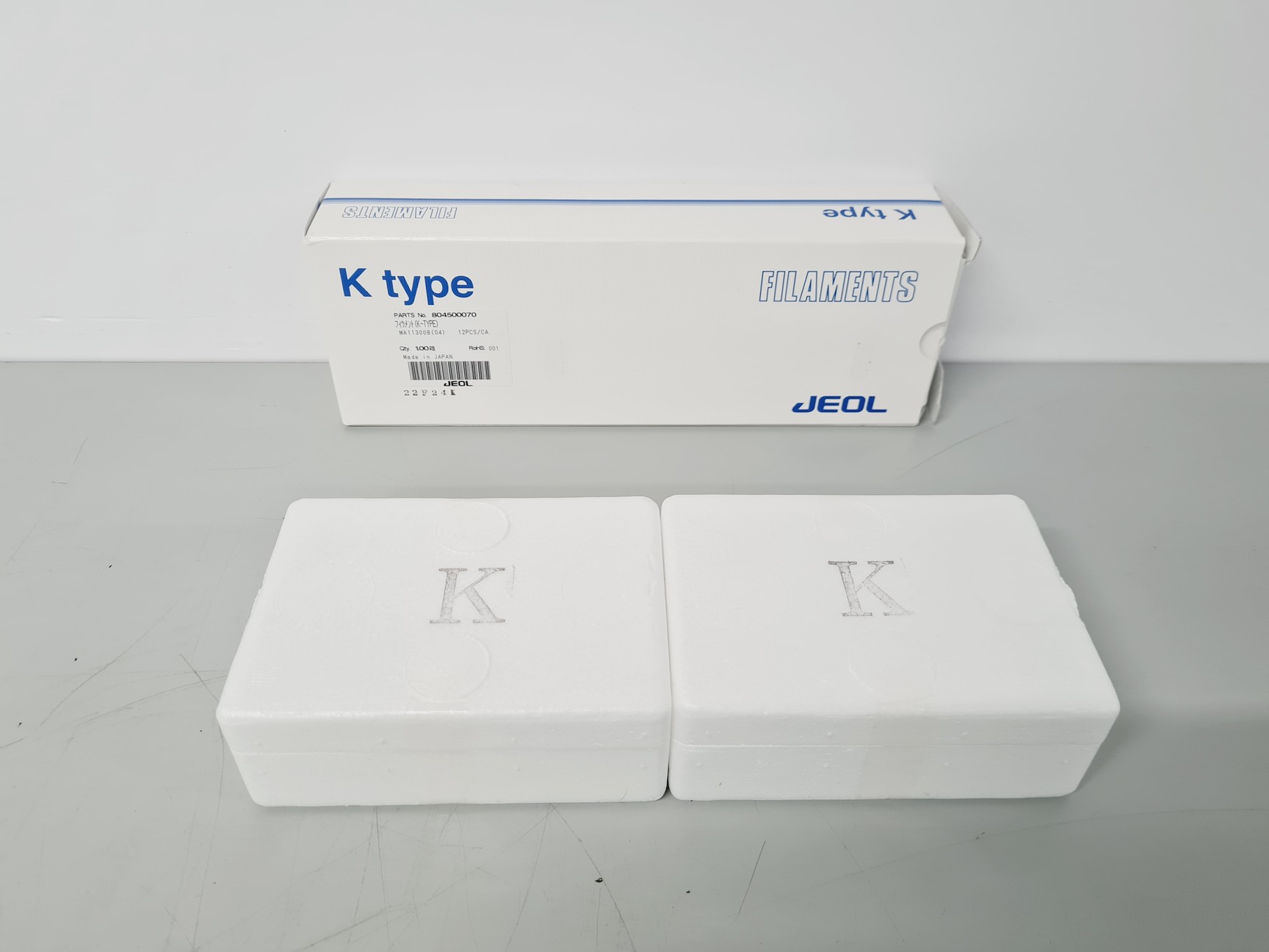 Image of Job-Lot of 28 Replacement Tungsten Filaments for Electron Microscopes