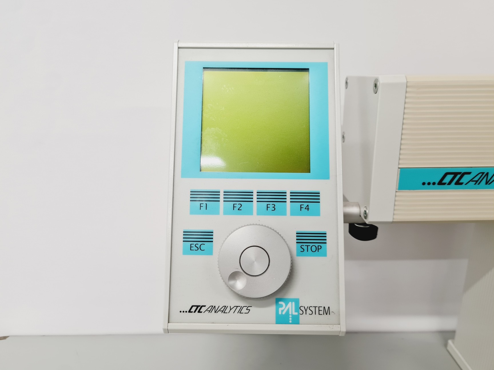 Image of Thermo Scientific Trace GC Ultra With CTC Analytics GC Pal