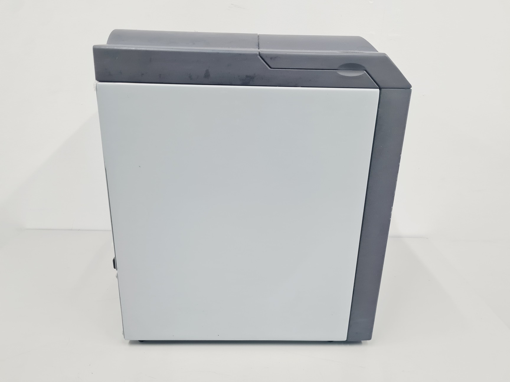 Image of Domnick Hunter 60H Hydrogen Generator