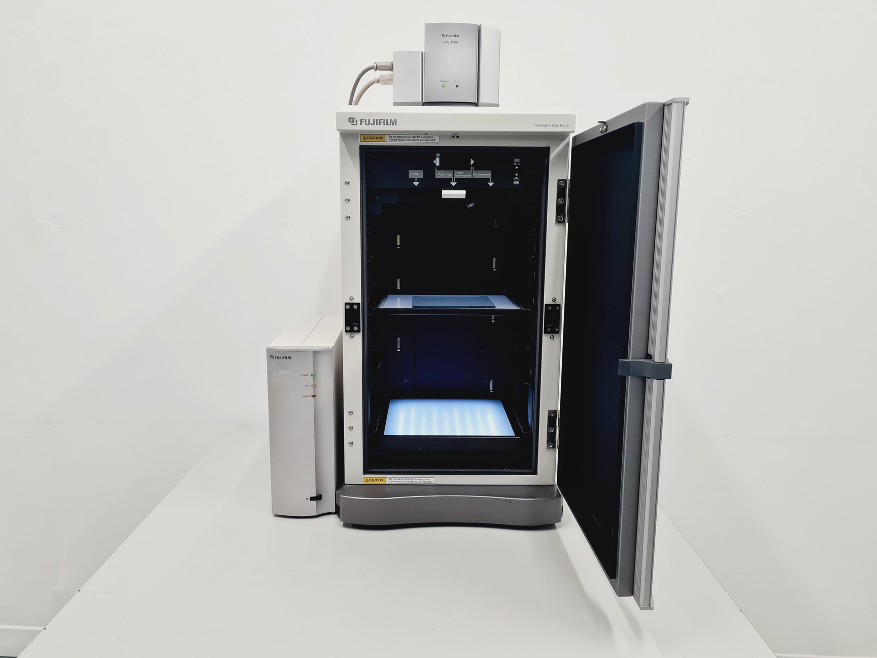 Image of Fujifilm Intelligent Dark Box II LAS-1000plus IDX2