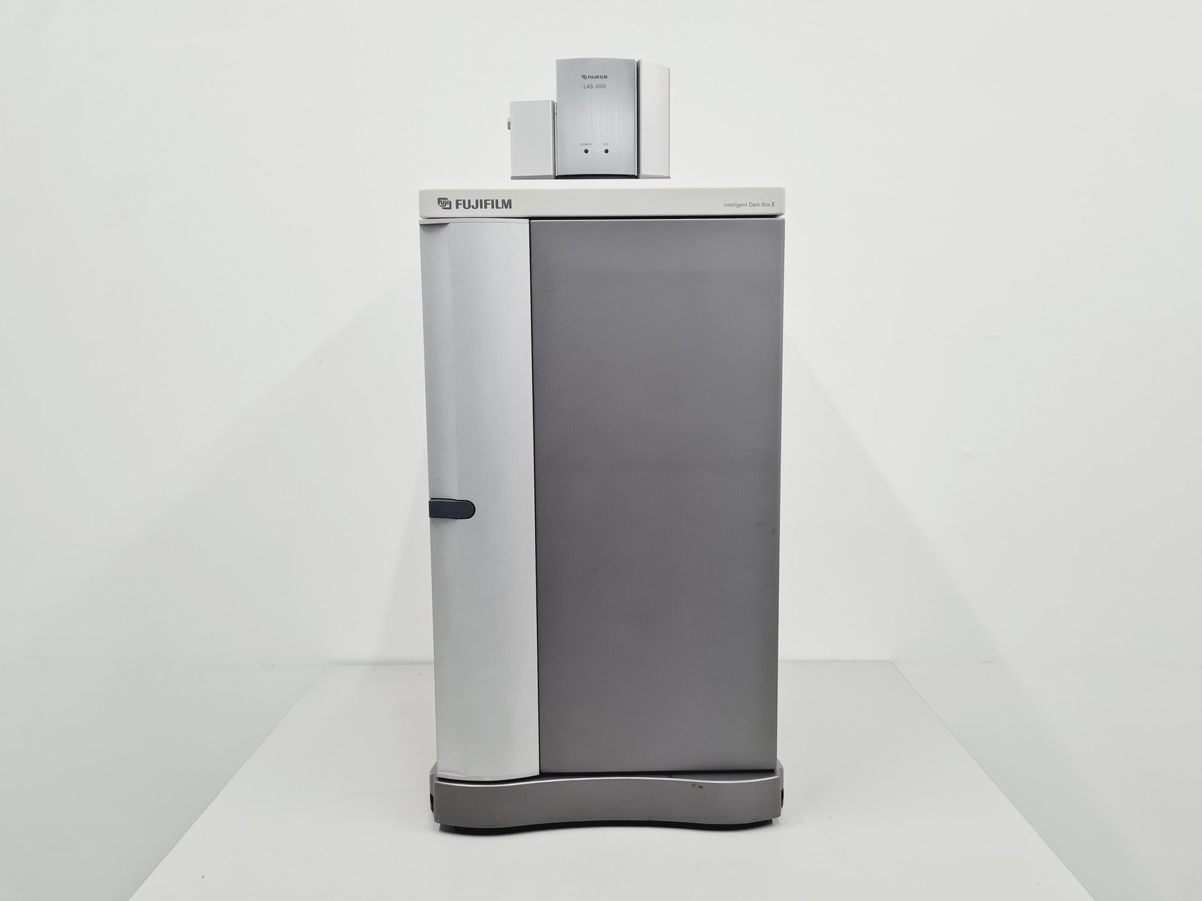 Image of Fujifilm Intelligent Dark Box II LAS-1000plus IDX2