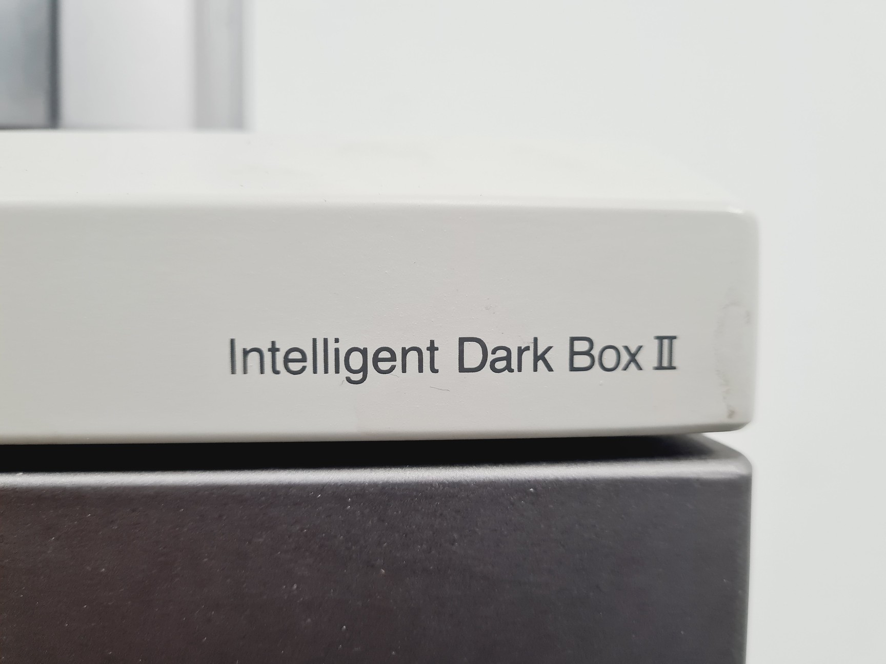 Image of Fujifilm Intelligent Dark Box II LAS-1000plus IDX2