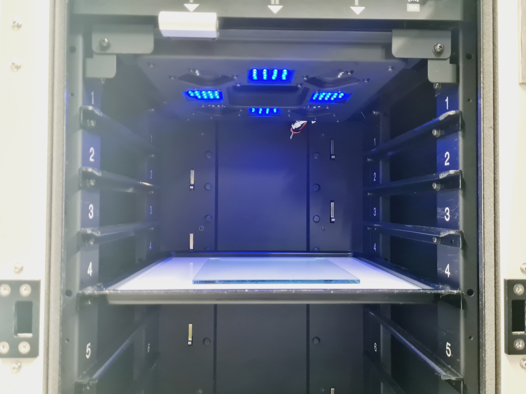Image of Fujifilm Intelligent Dark Box II LAS-1000plus IDX2