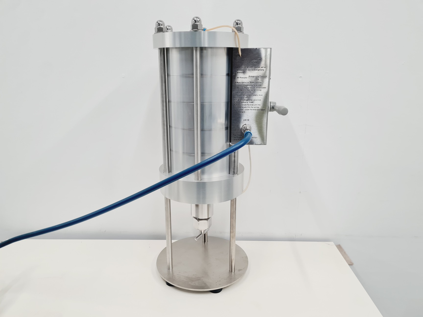 Image of Avestin French Press with Bambi 35/20 Air Compressor 