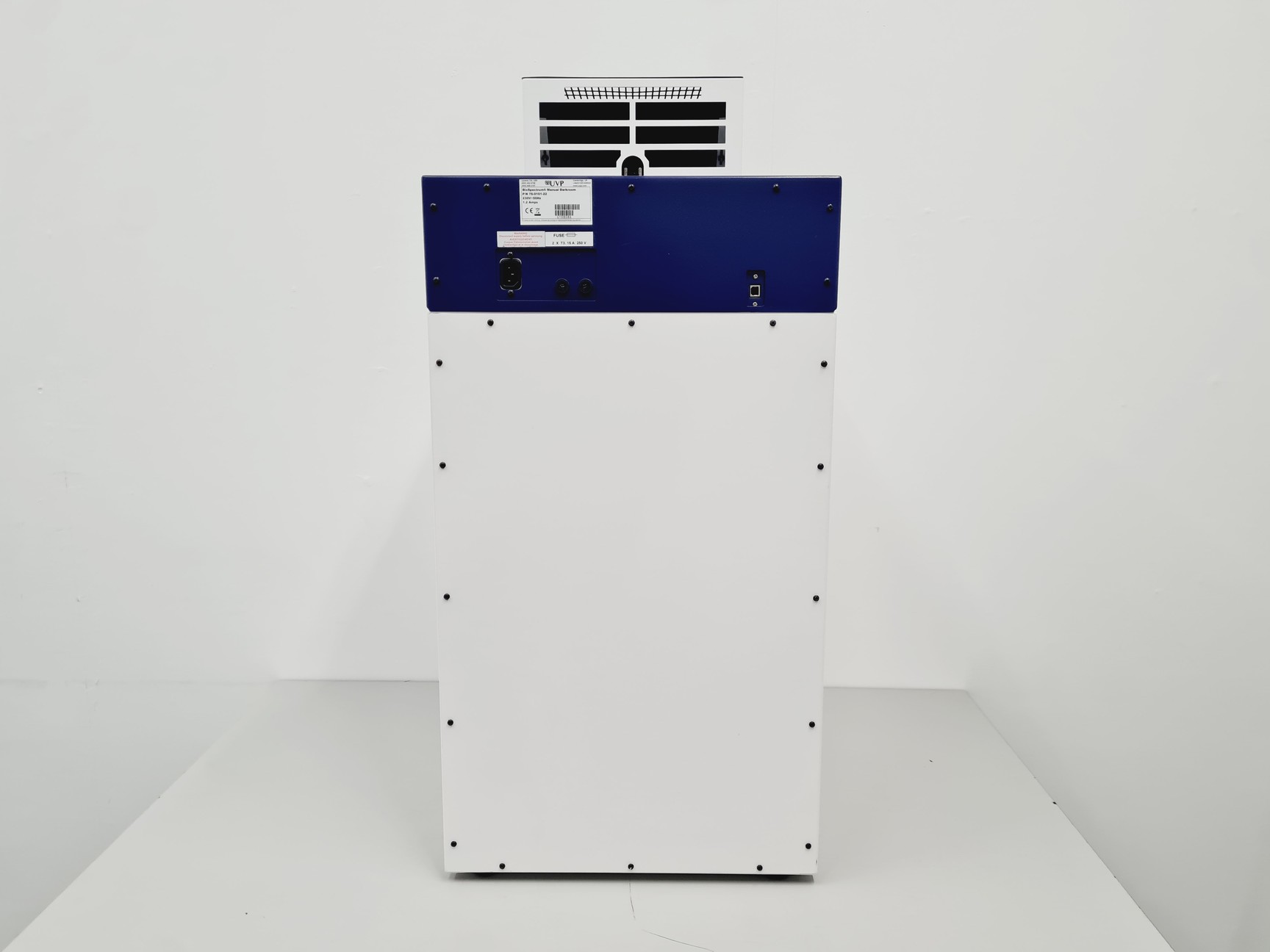 Image of UVP BioSpectrum 315 Imaging system with UVP White/2UV Transilluminator