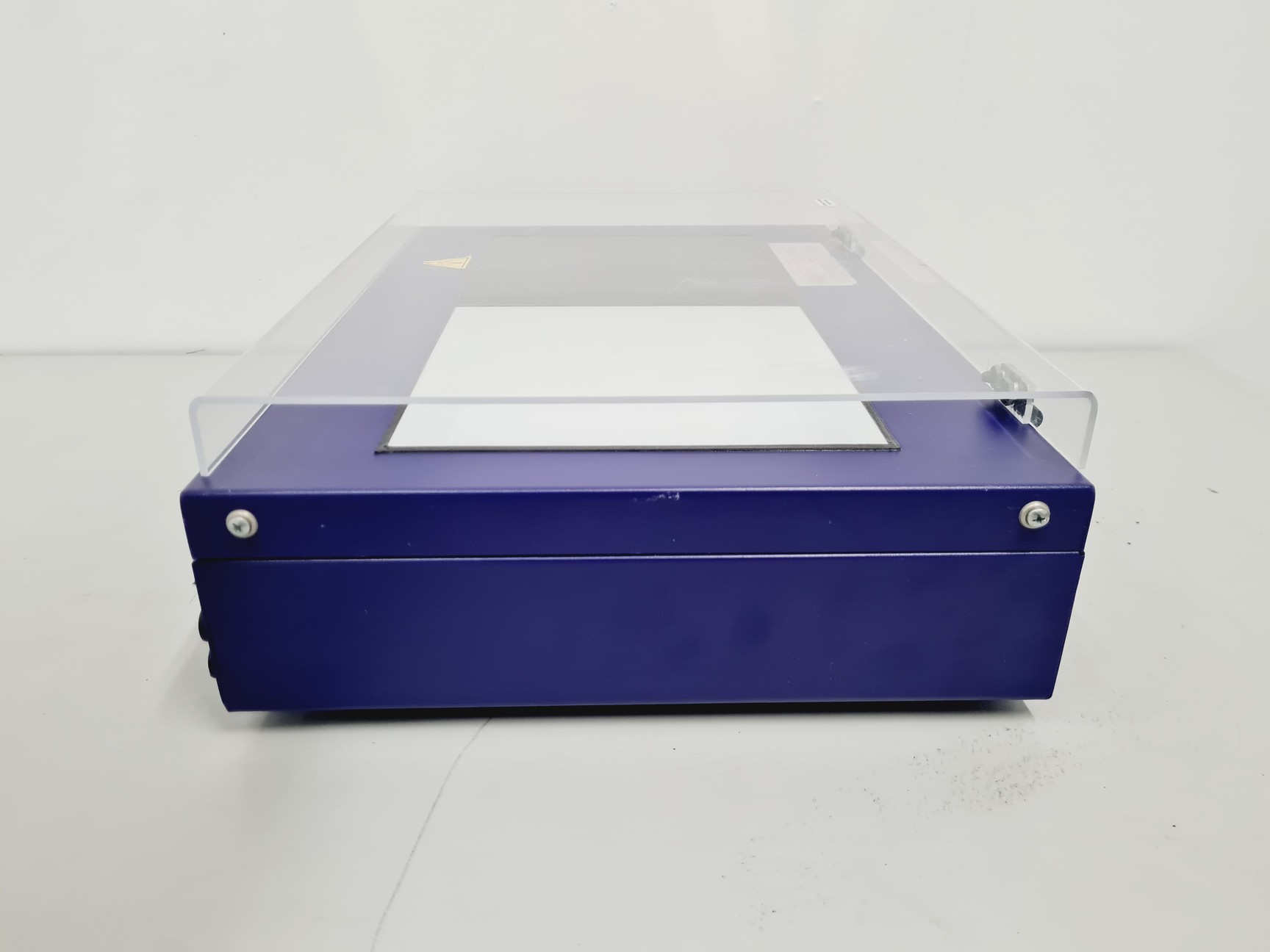 Image of UVP BioSpectrum 315 Imaging system with UVP White/2UV Transilluminator
