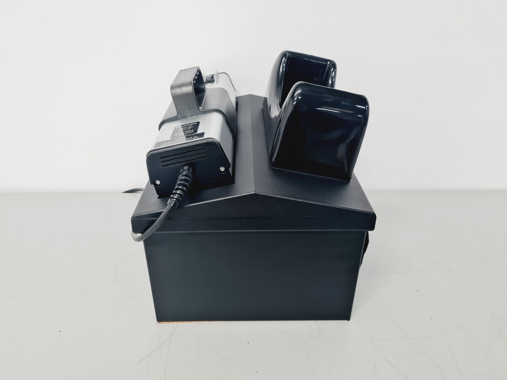 Image of Spectroline Fluorescence Analysis Viewing Cabinet with ENF-260C/FE