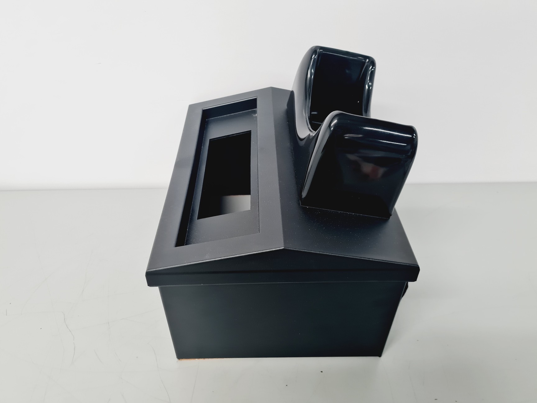 Image of Spectroline Fluorescence Analysis Viewing Cabinet with ENF-260C/FE