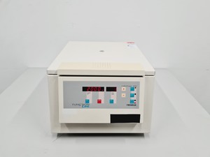 Thumbnail image of Heraeus Labofuge 400 Centrifuge