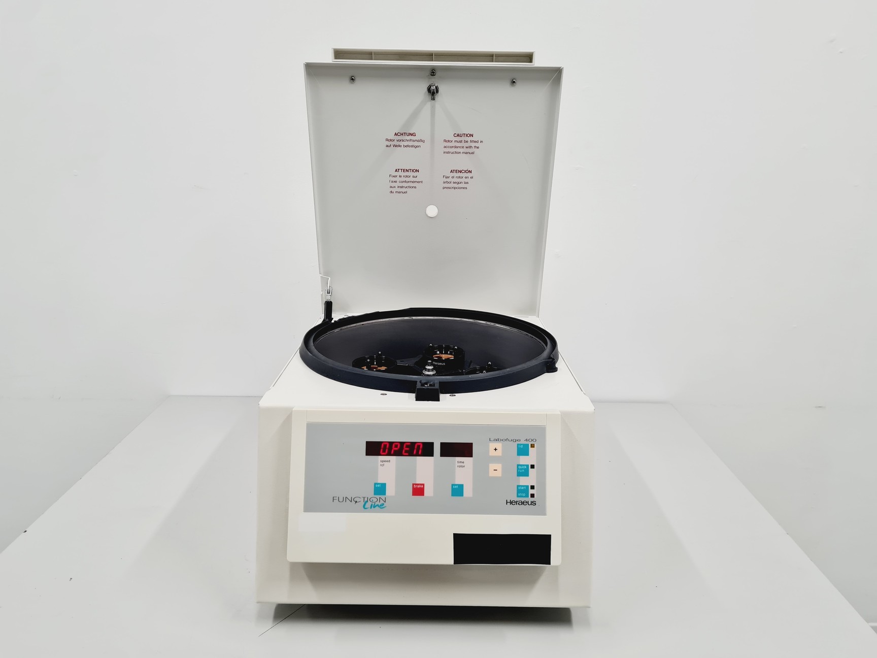 Image of Heraeus Labofuge 400 Centrifuge