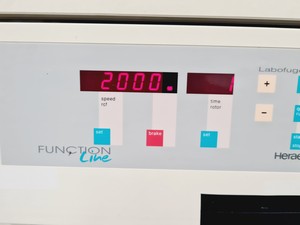 Thumbnail image of Heraeus Labofuge 400 Centrifuge