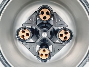 Thumbnail image of Heraeus Labofuge 400 Centrifuge