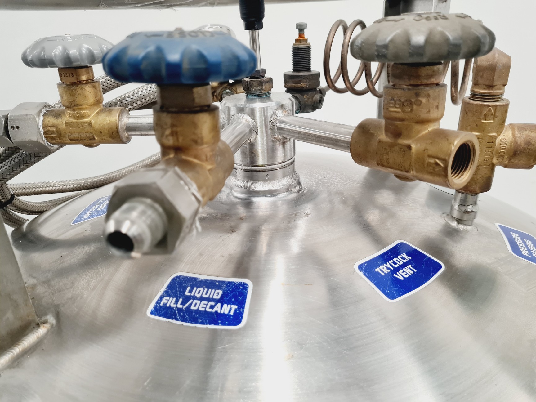 Image of StateBourn CryoStor 240 Stainless Nitrogen Storage Lab