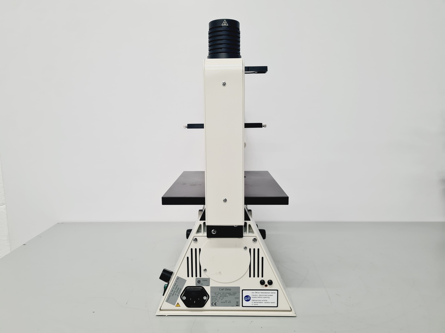 Image of Carl Zeiss Axiovert 40 CFL Microscope w/ 4 x Objectives Lab