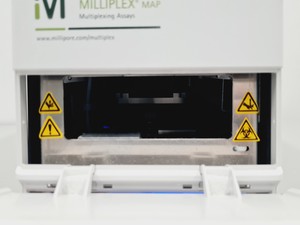 Thumbnail image of Luminex Magpix Microplate Reader