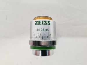 Thumbnail image of Carl Zeiss Axiovert 200M with 4 x Objectives 