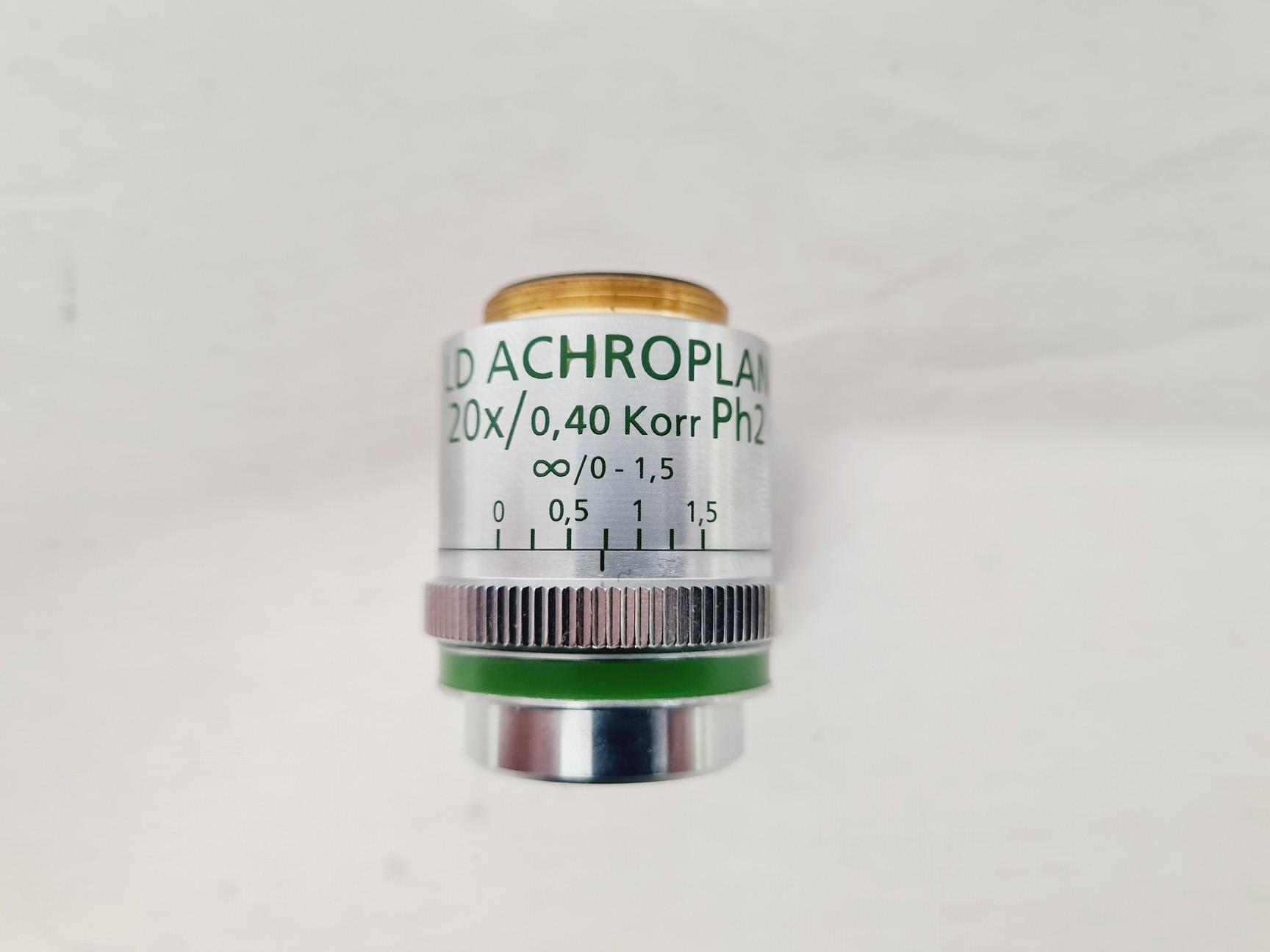 Image of Carl Zeiss Axiovert 200M with 4 x Objectives 
