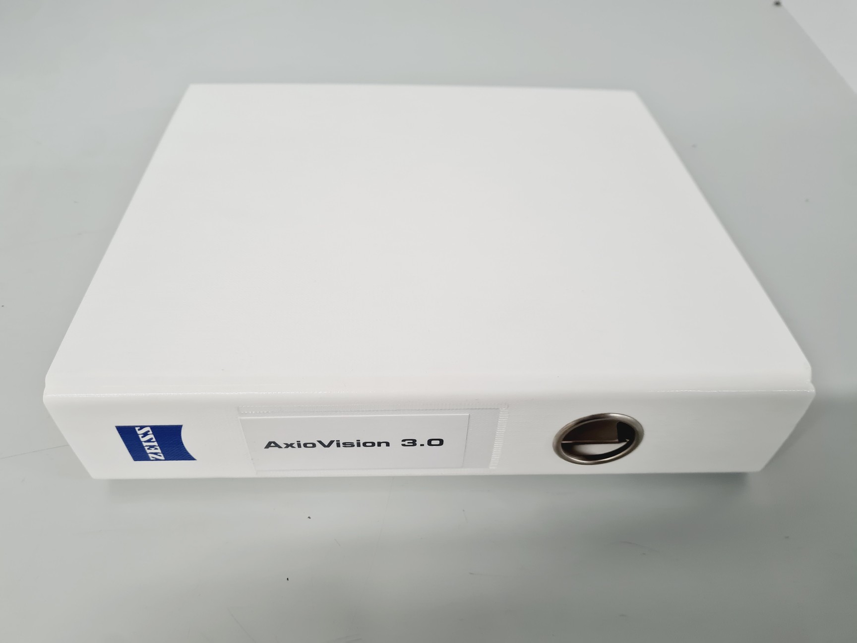 Image of Carl Zeiss Axiovert 200M with 4 x Objectives 