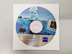 Thumbnail image of Carl Zeiss Axiovert 200M with 4 x Objectives 