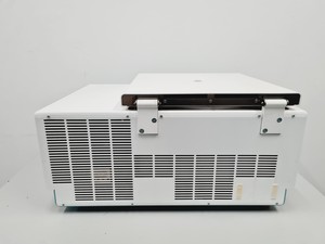 Thumbnail image of Hettich Rotina 46 R 4610 Centrifuge