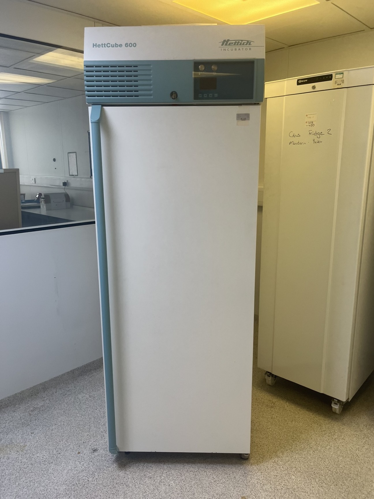 Image of Hettich HettCube 600 Incubator Lab