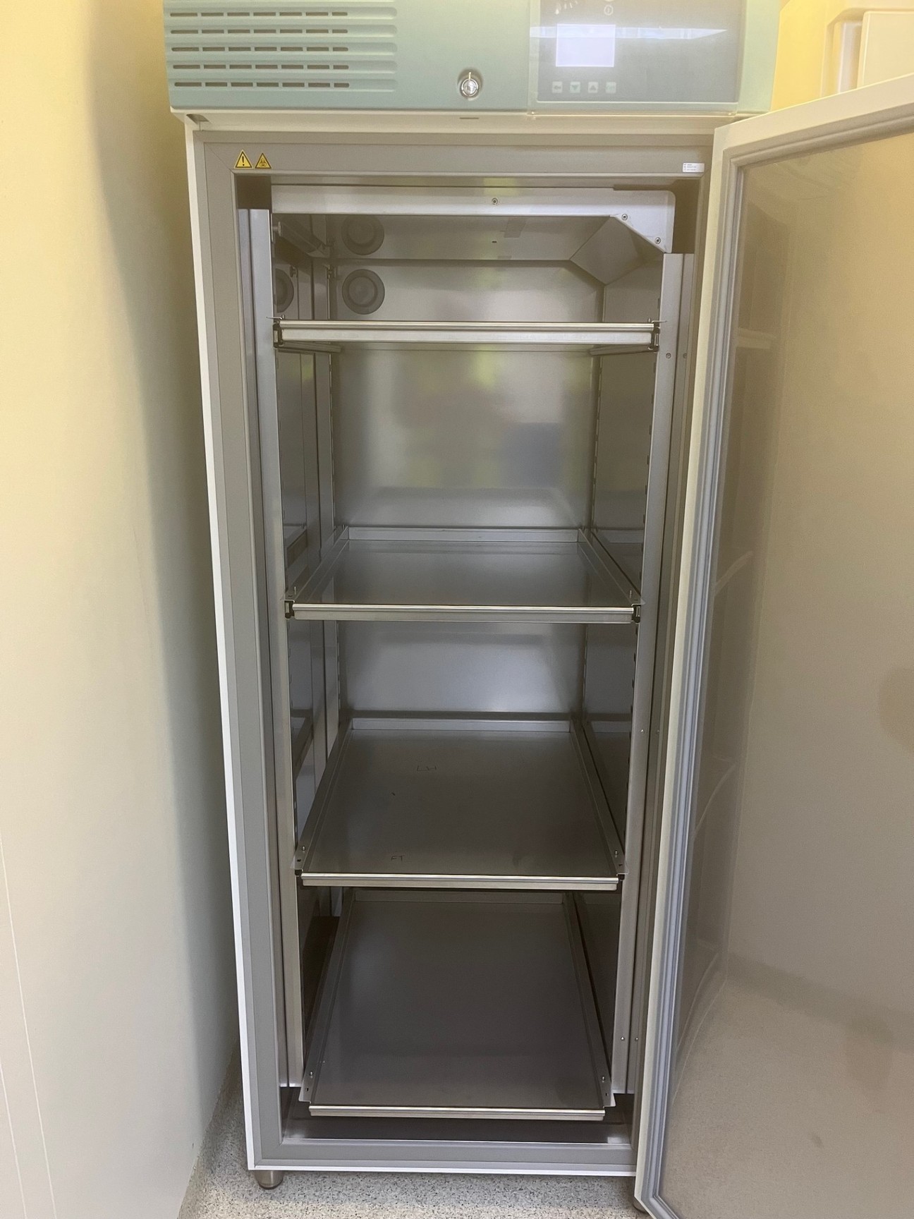 Image of Hettich HettCube 600 Ultra Low Freezer Lab