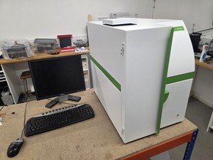 Image of Perkin Elmer MicroBeta® TriLux Model 2450-0120 12 Detector 96/384 Well System