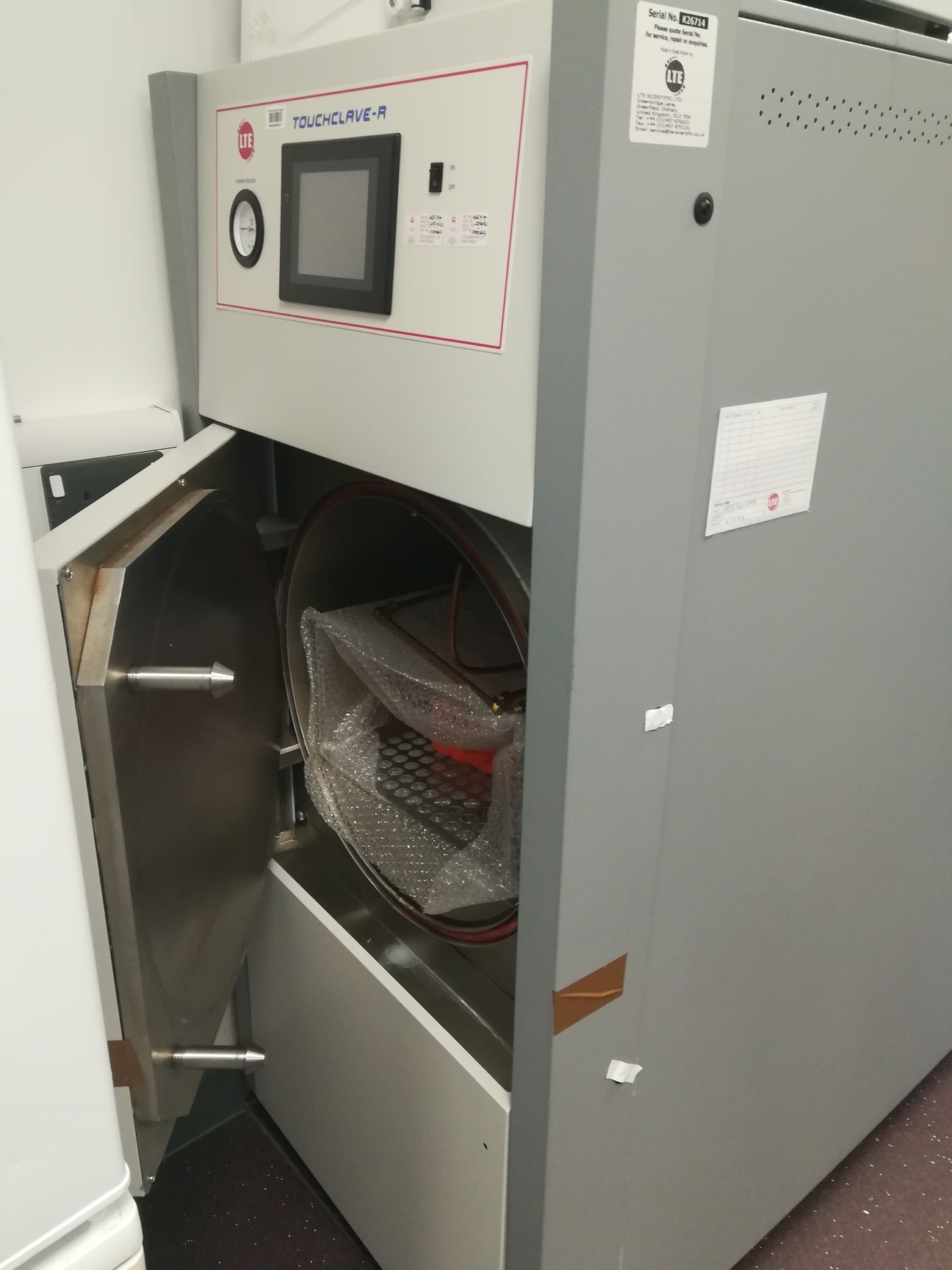 Image of LTE Touchclave R TCR/160/H7B Cylindrical Chamber Autoclave 2022