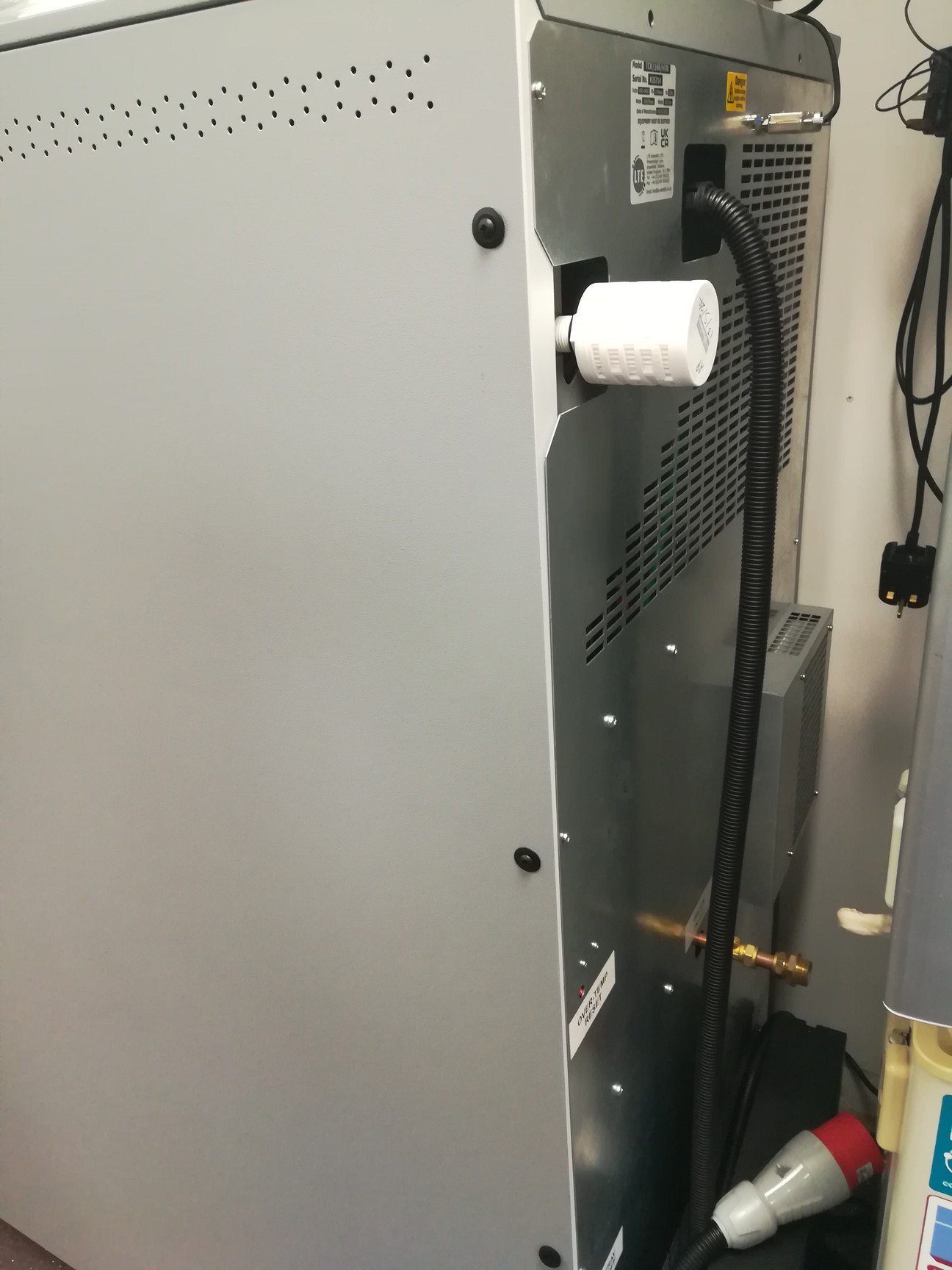 Image of LTE Touchclave R TCR/160/H7B Cylindrical Chamber Autoclave 2022