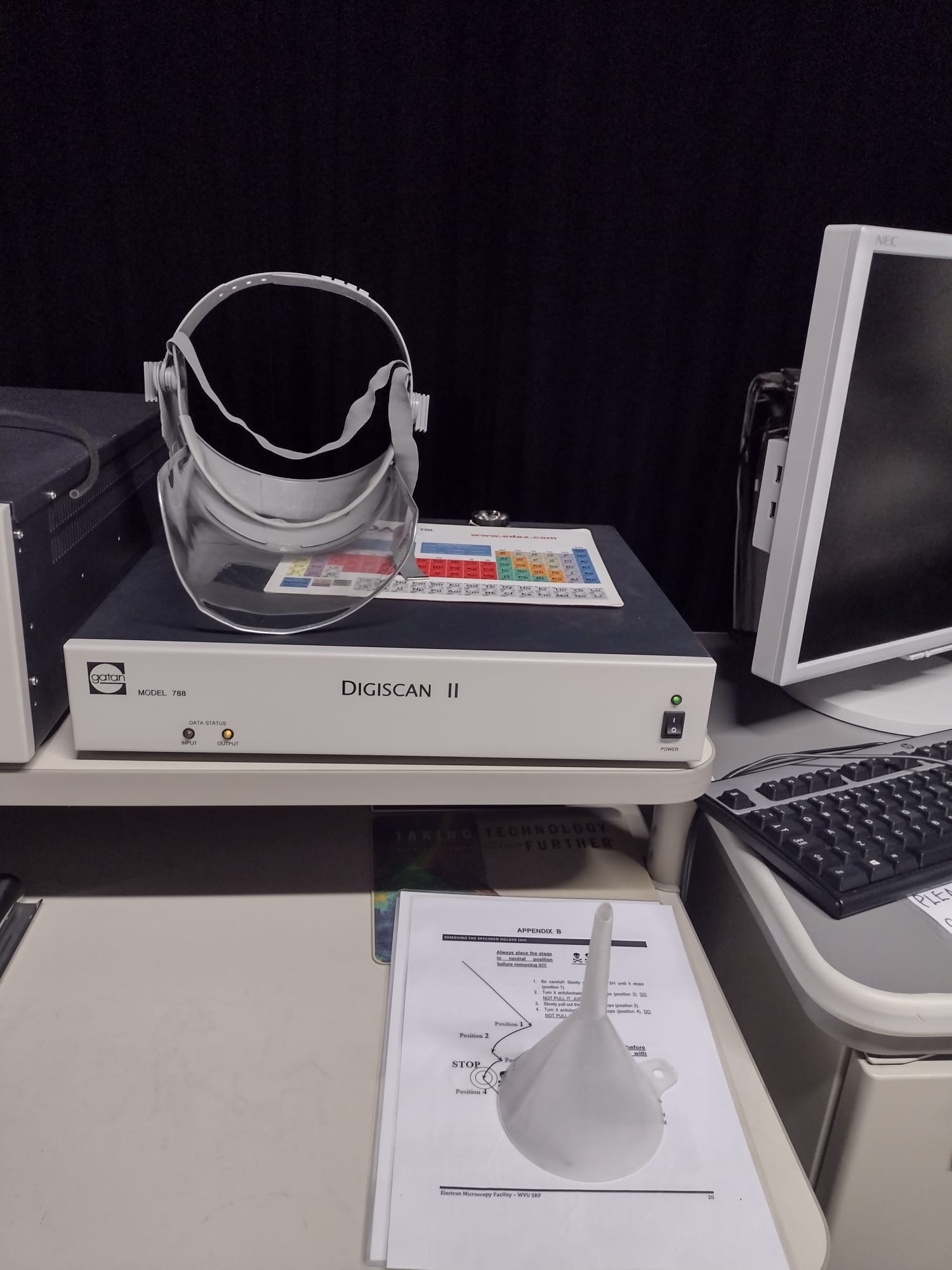 Image of JEOL JEM-2100F Transmission Electron Microscope System (2009) TEM Lab