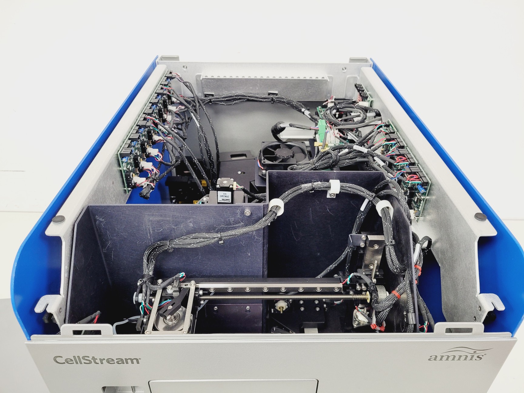 Image of Luminex Amnis CellStream Flow Cytometry System Lab