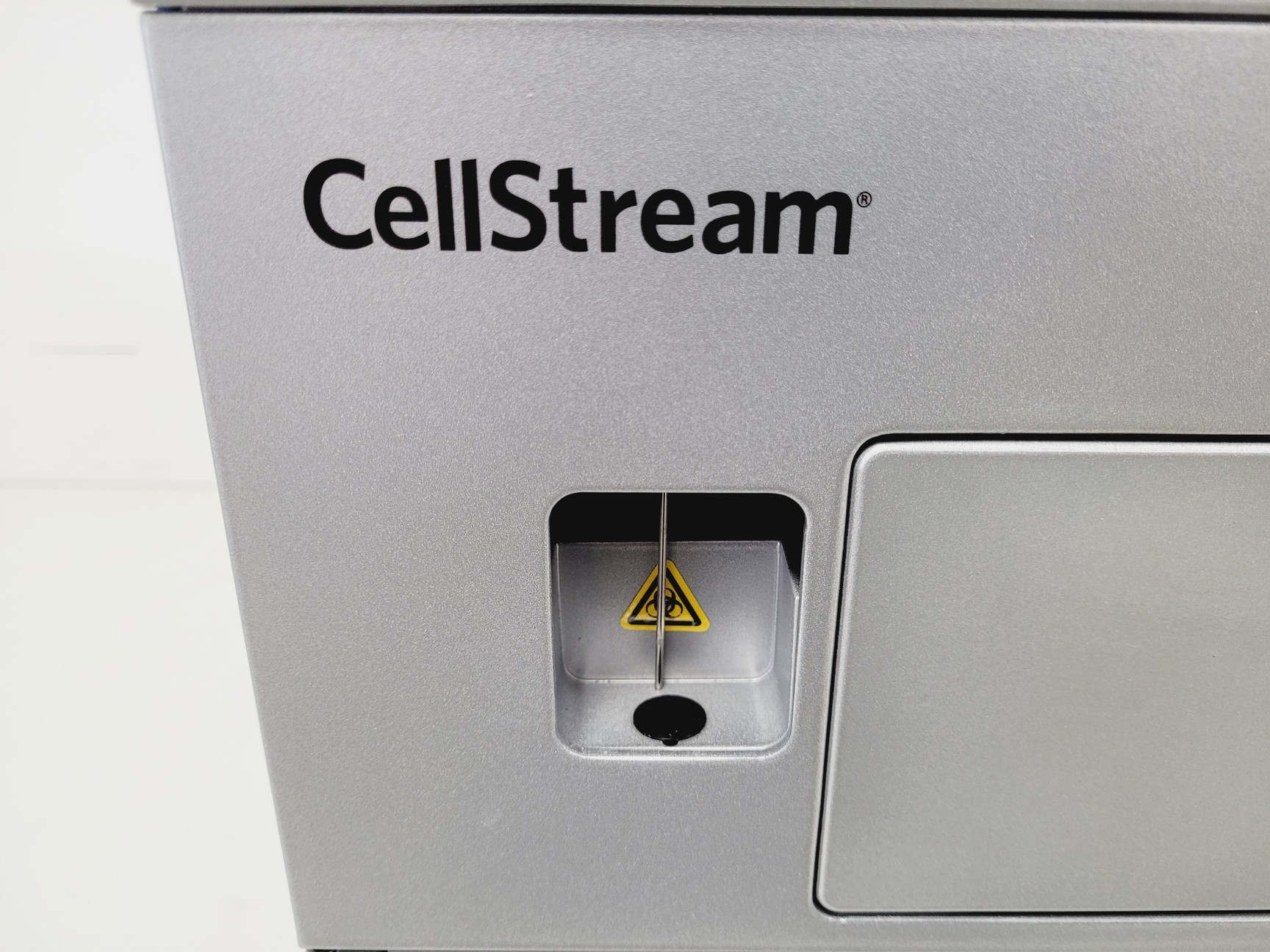 Image of Luminex Amnis CellStream Flow Cytometry System Lab