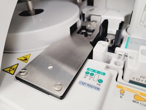Thumbnail image of FUJIFILM Dri-Chem NX500 Clinical Dry‑Chemistry Analyser Lab