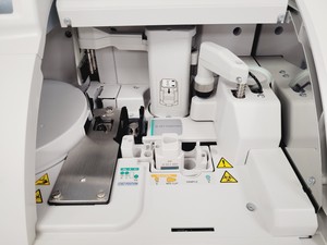 Thumbnail image of FUJIFILM Dri-Chem NX500 Clinical Dry‑Chemistry Analyser Lab